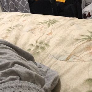 Meet your Posher, Quejoni